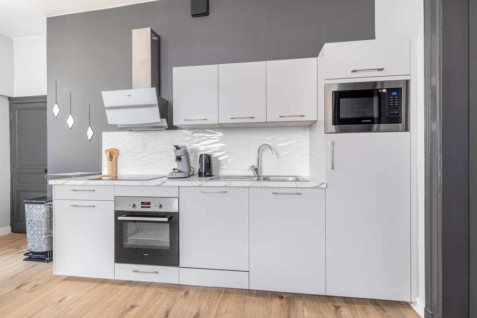 Maison Saint Surin Apartment *